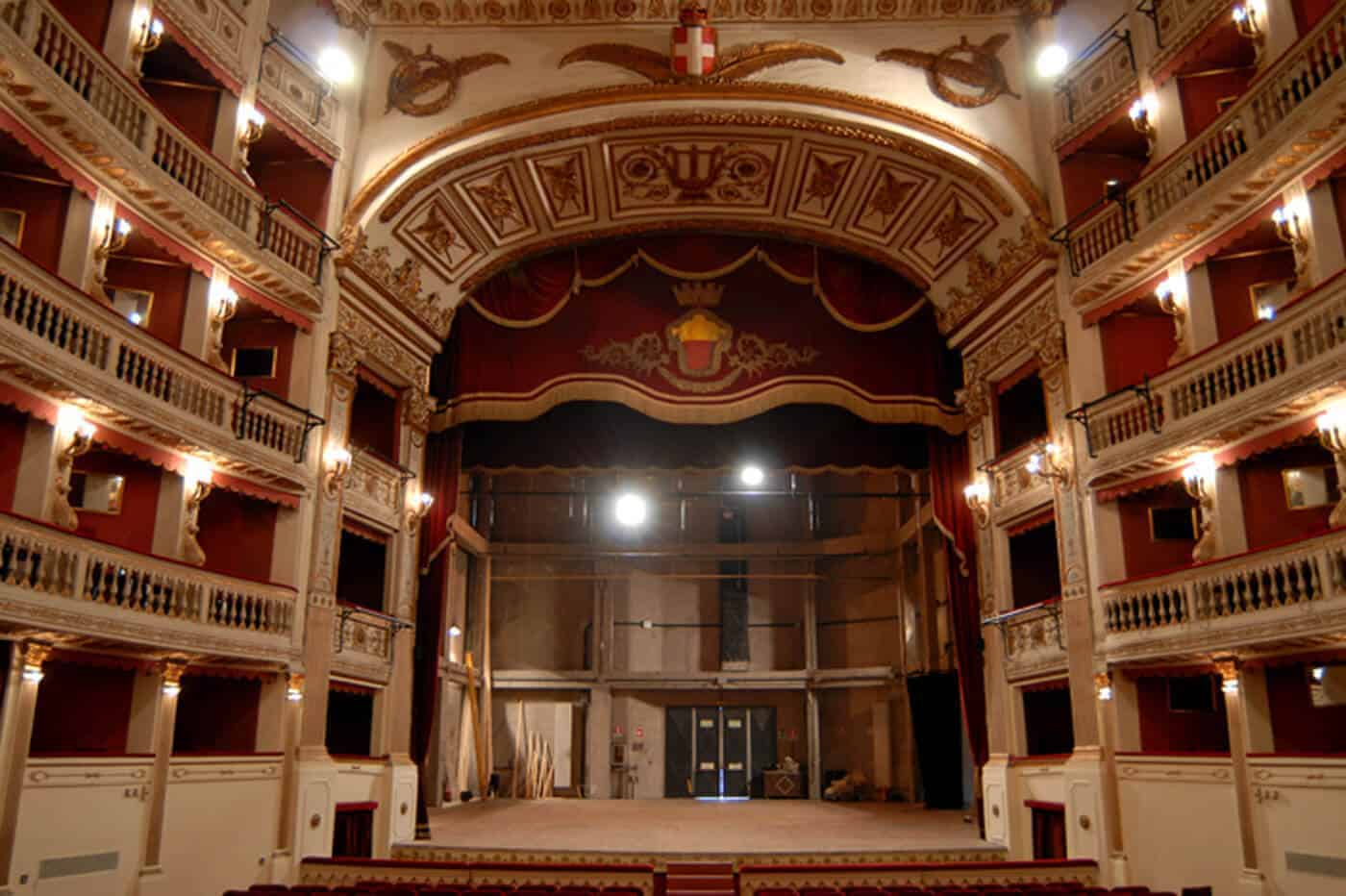 Teatro Stabile Napoli - Teatro Mercadante_9